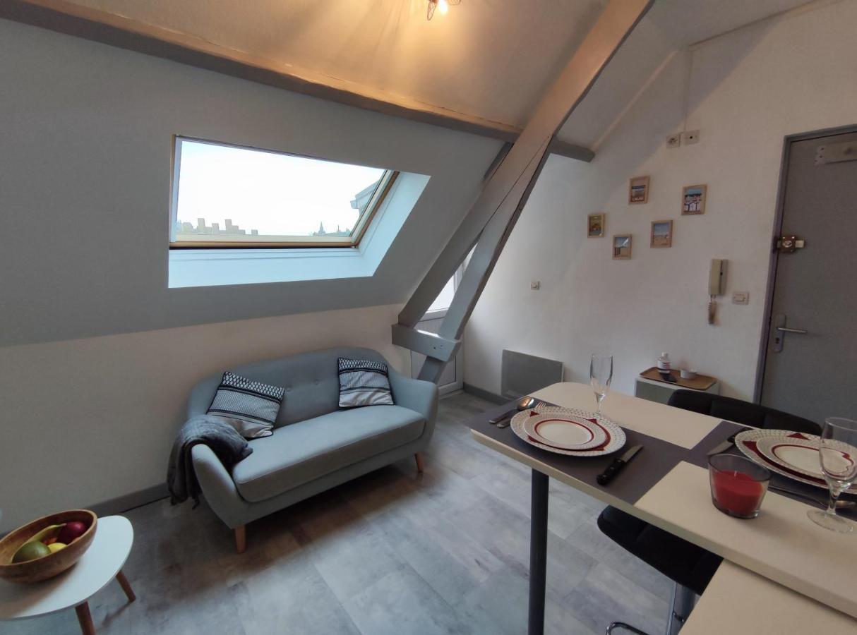 칼라이스 Joli Petit T2 Terrasse Proche Du Phare 아파트 외부 사진